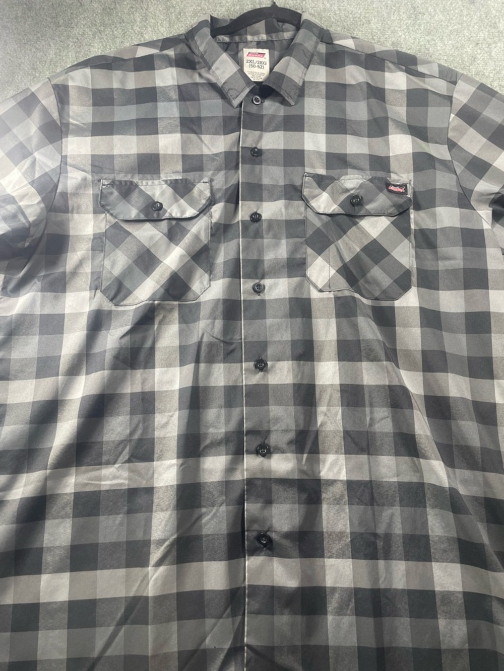 Dickies Black and Gray Plaid Casual Button-Down Shirt